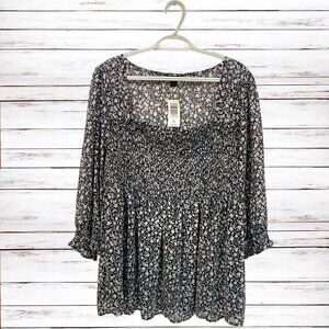 Torrid black white floral Babydoll Chiffon Smocked 3/4 sleeve Top plus Size 2X